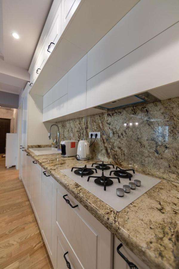 Saphir Stein 19th Apartament Bucureşti