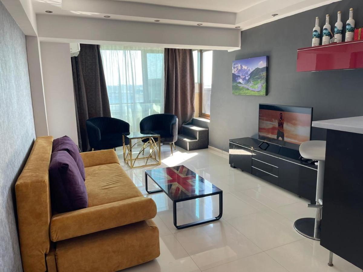 Penthouse Complex 5 Apartment *