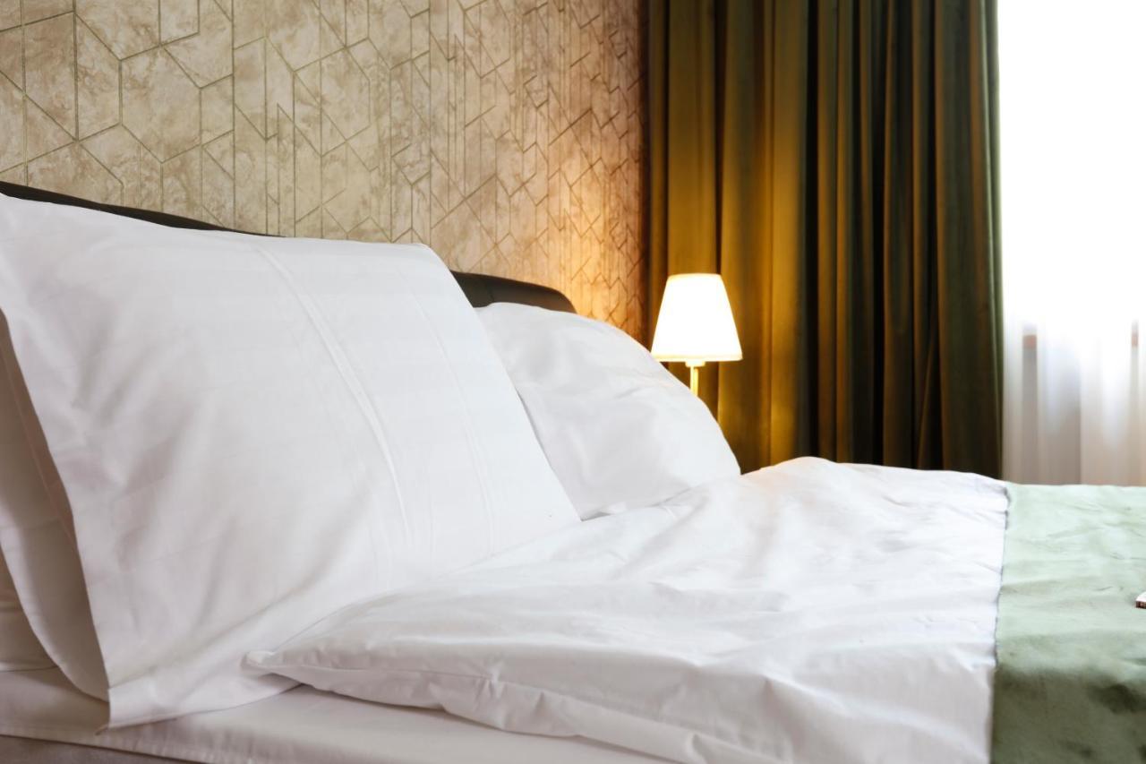 Apartament Grand Phillip Cismigiu Park Downtown *