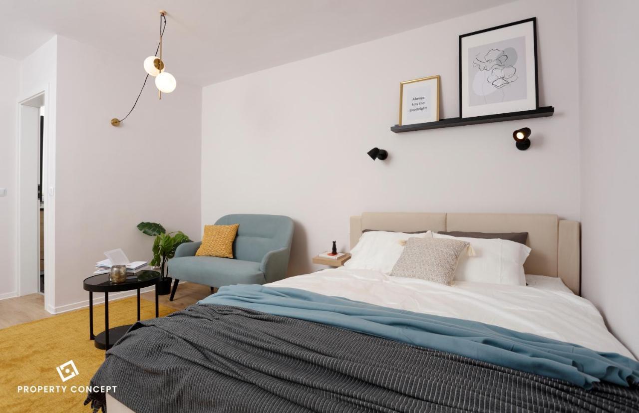 Brand New Lovely Near Metro Station Apartment Bucharest