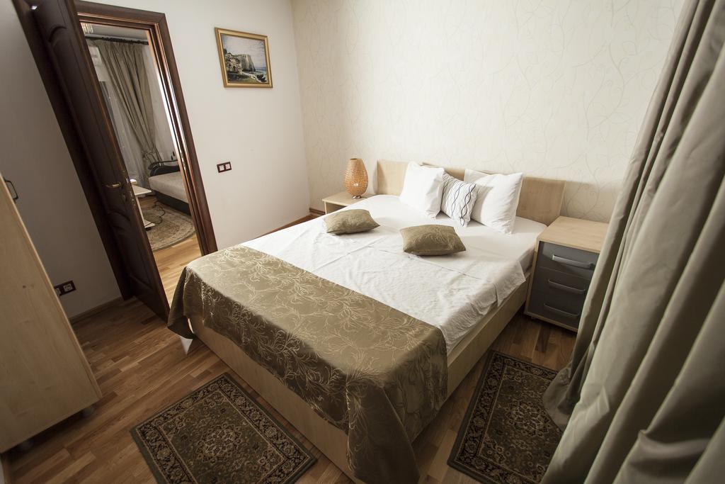 Garden And B&B Bucureşti