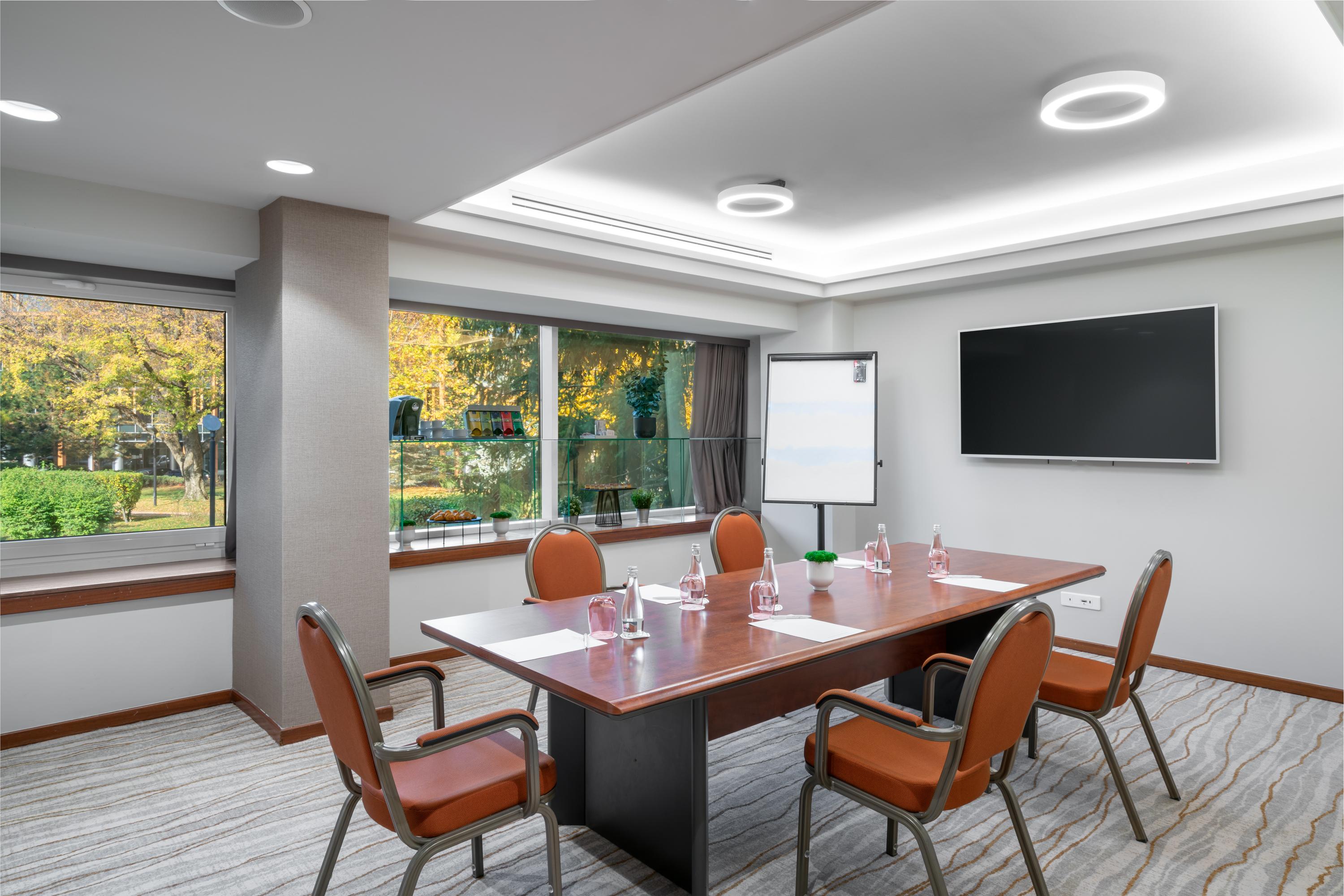 Crowne Plaza By Ihg 4* Bucharest