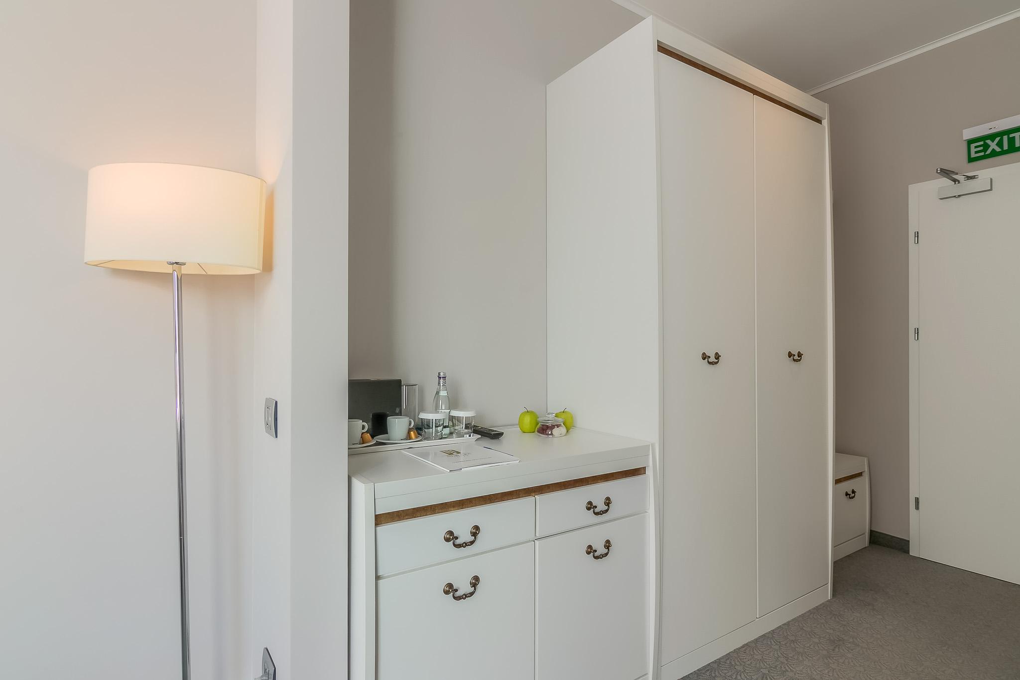 New Era Old Town Parking With Fee Nearby 4* Bucureşti
