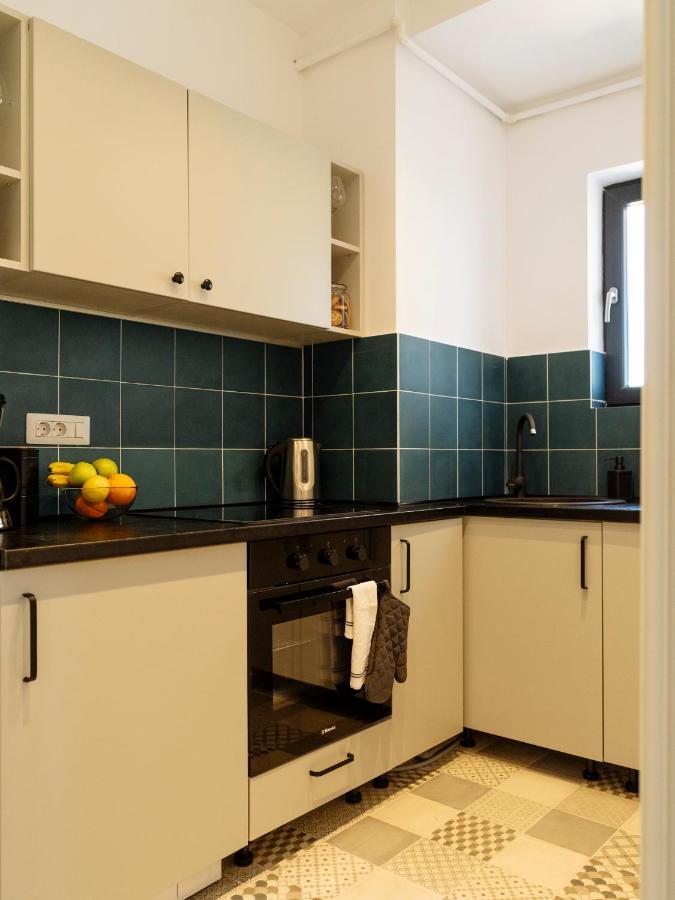 Apartment Sunny 3br Midtown Flat - Amazing View Balcony Bucharest