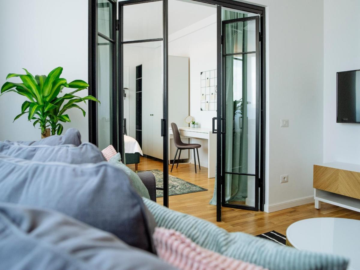 Sunny 3br Midtown Flat - Amazing View Balcony Apartment Bucharest