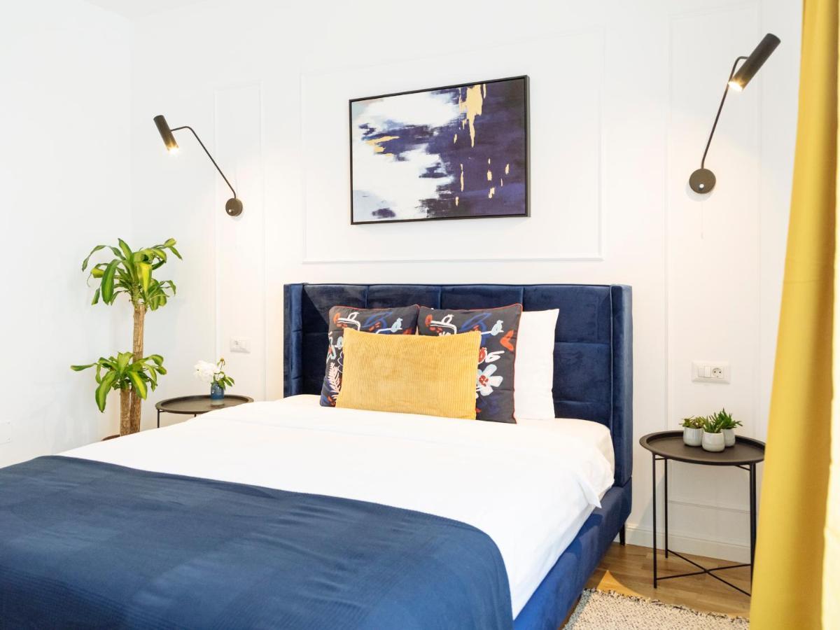 Sunny 3br Midtown Flat - Amazing View Balcony