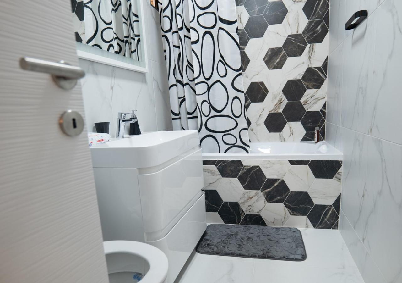 Garsoniera Lux Tineretului Apartament