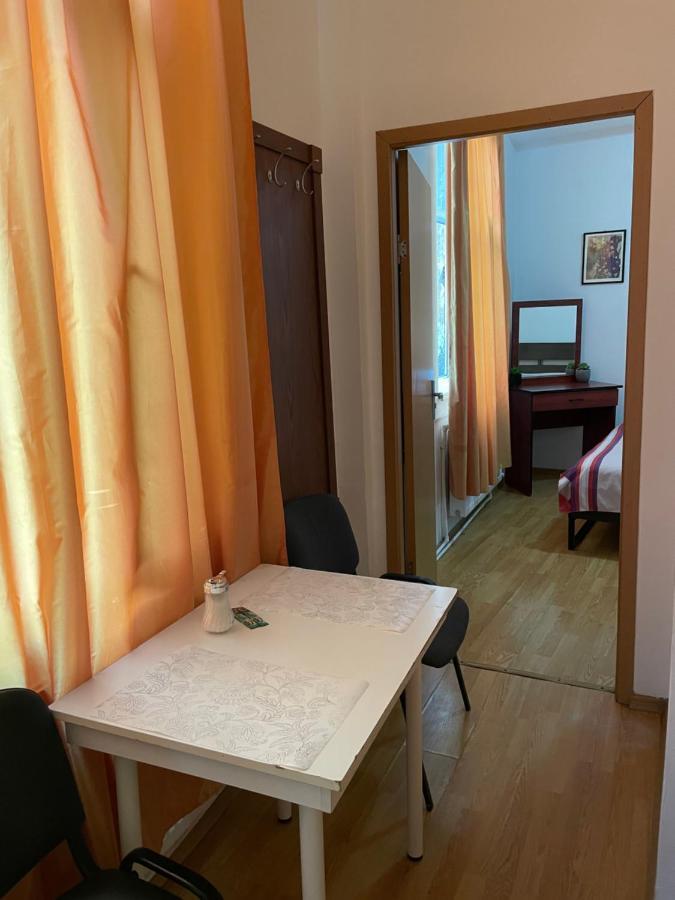Budget Amzei * Bucharest