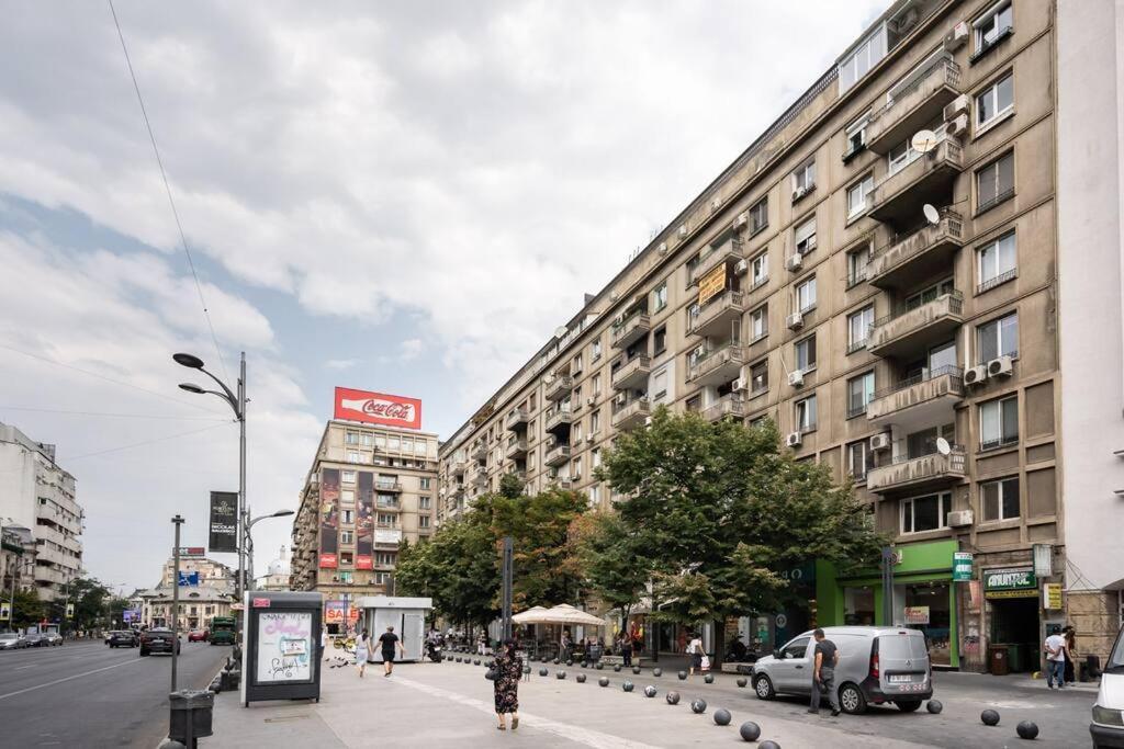 Bright 2br Flat - Location - Amazing Balcony *
