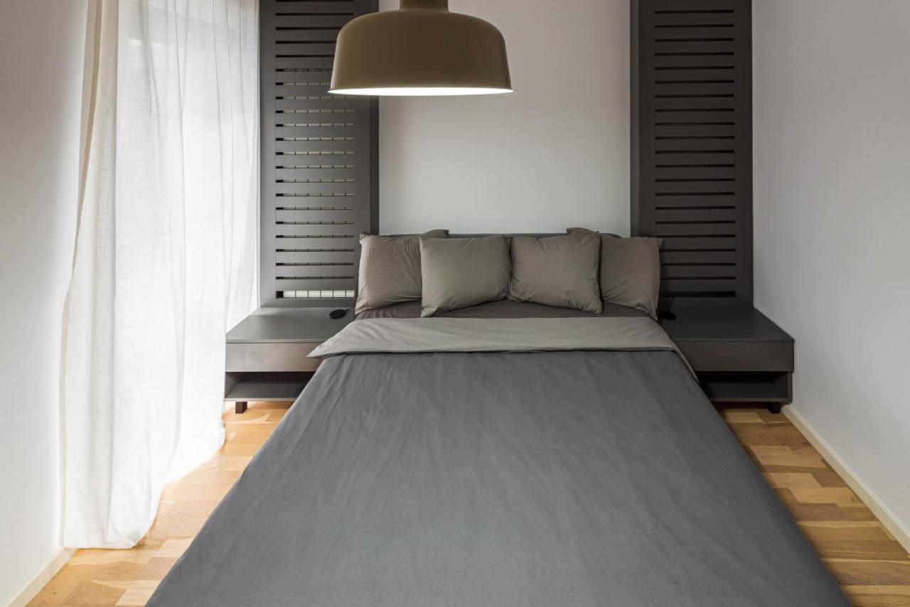 Apartment Sara - Stylish With Balcony Near Piata Obor