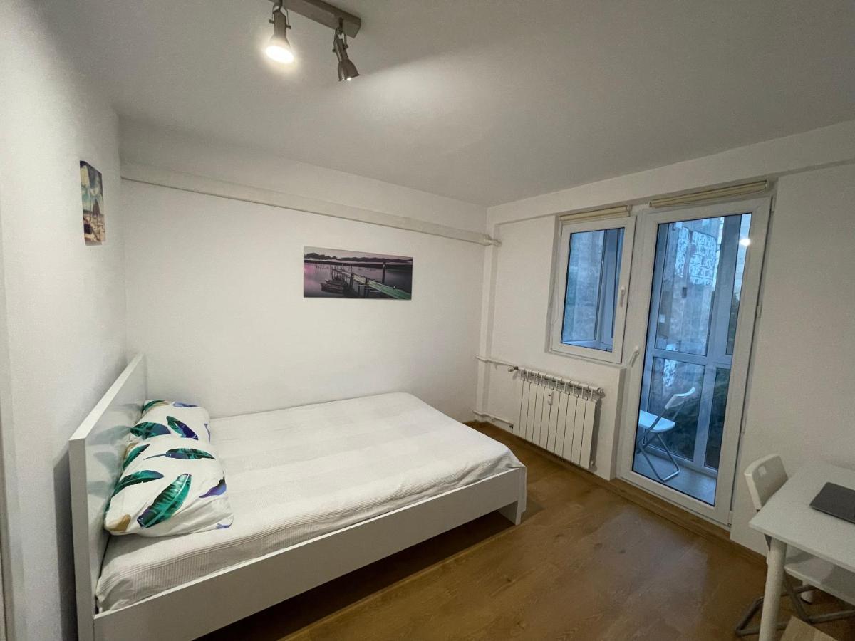 Zeus Apartament Close To Presidencial Palace Apartament *