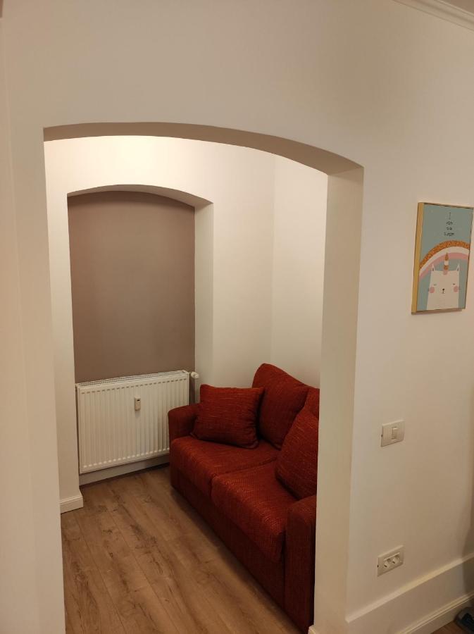 Scandinavian In Center Apartment