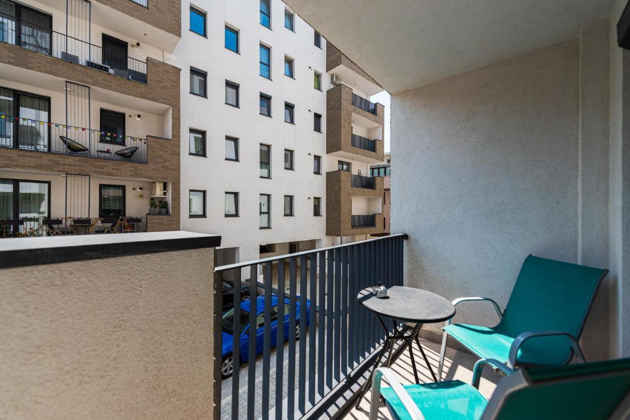 Apartment Sara - Stylish With Balcony Near Piata Obor
