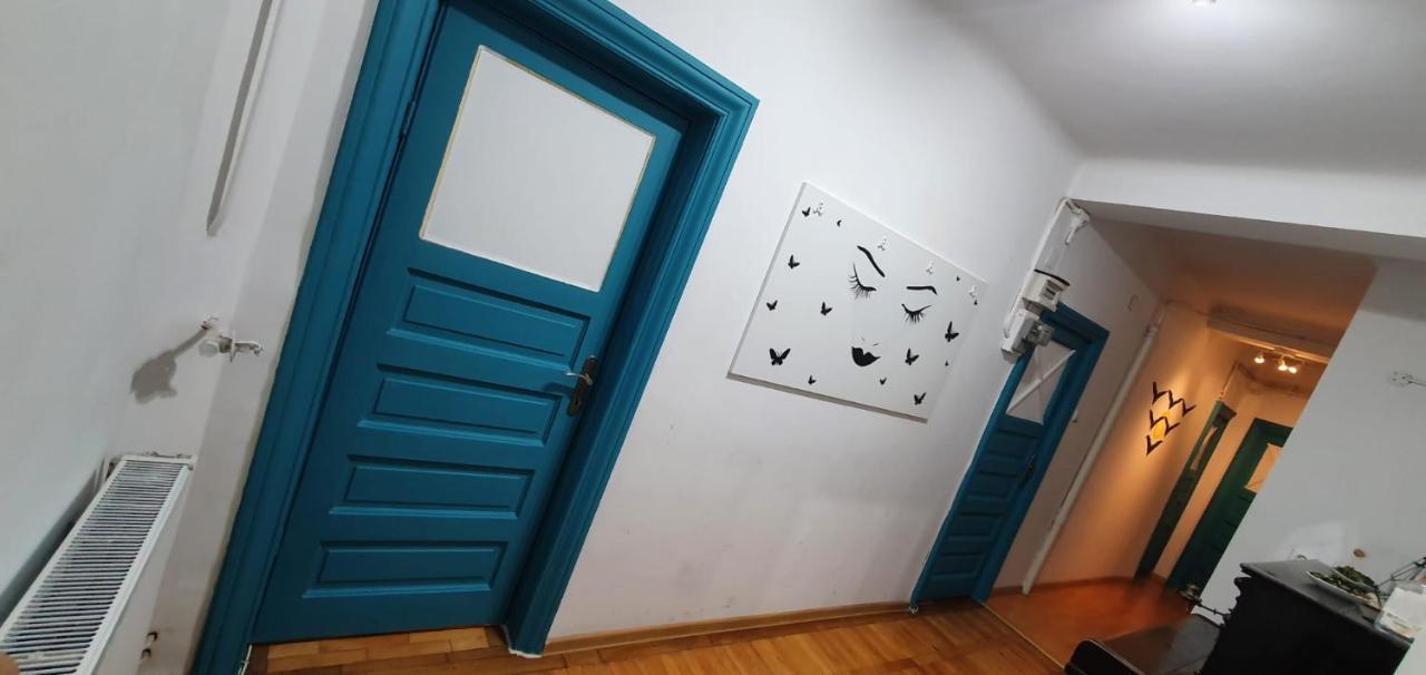 Stay Inn Apartments