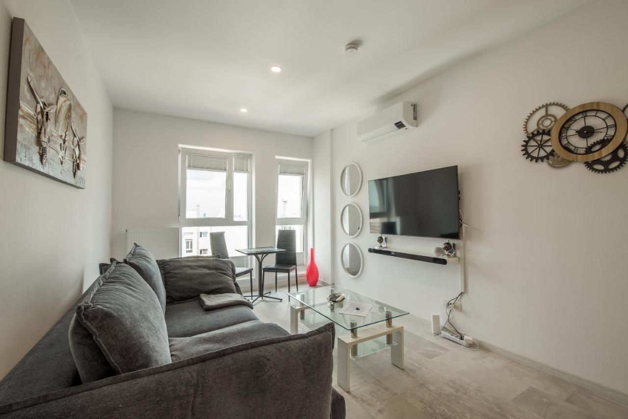 Apartment Fancy Penthouse With Lakeview W10 Bucharest