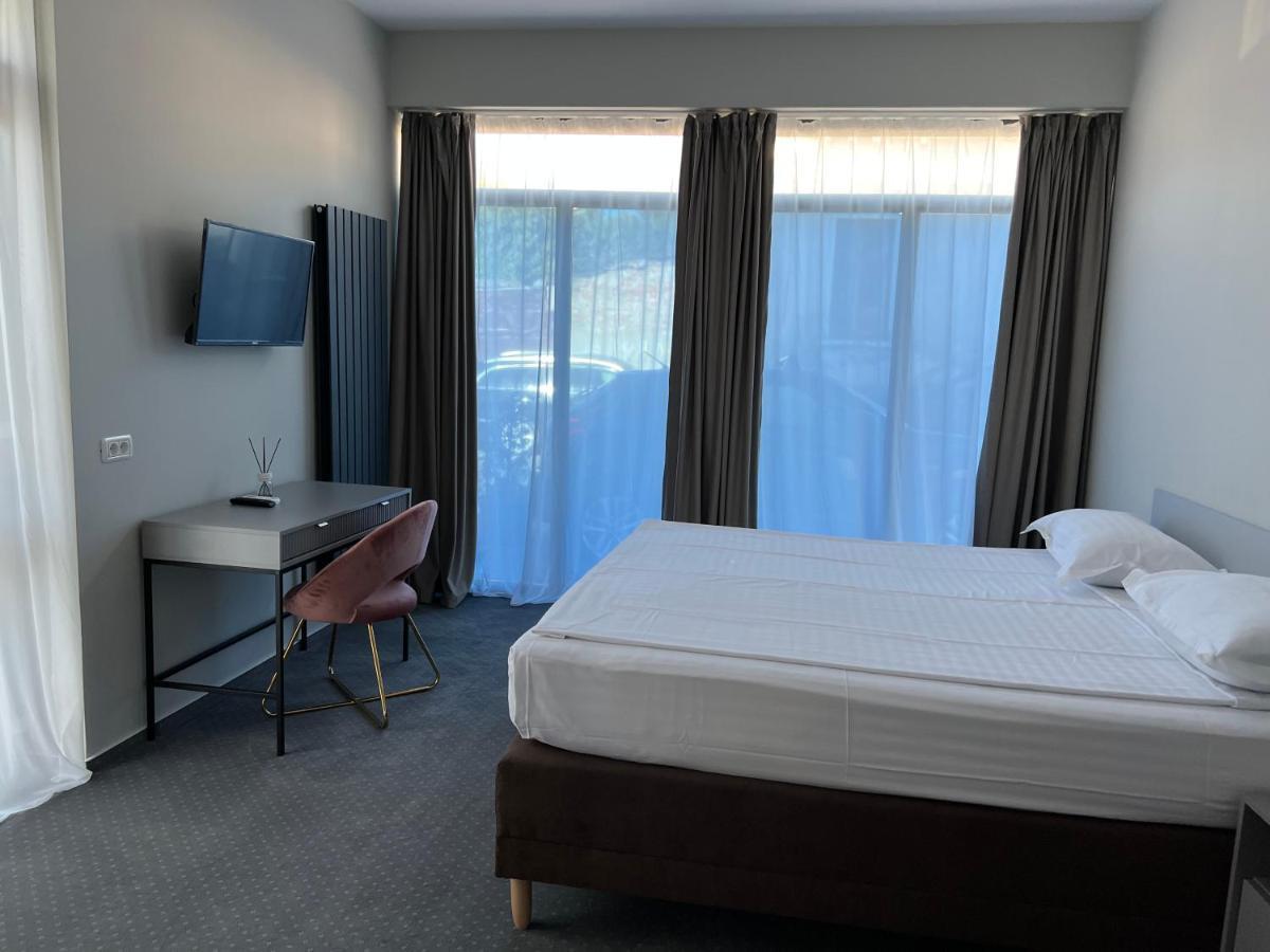 Urban 7 * Bucharest