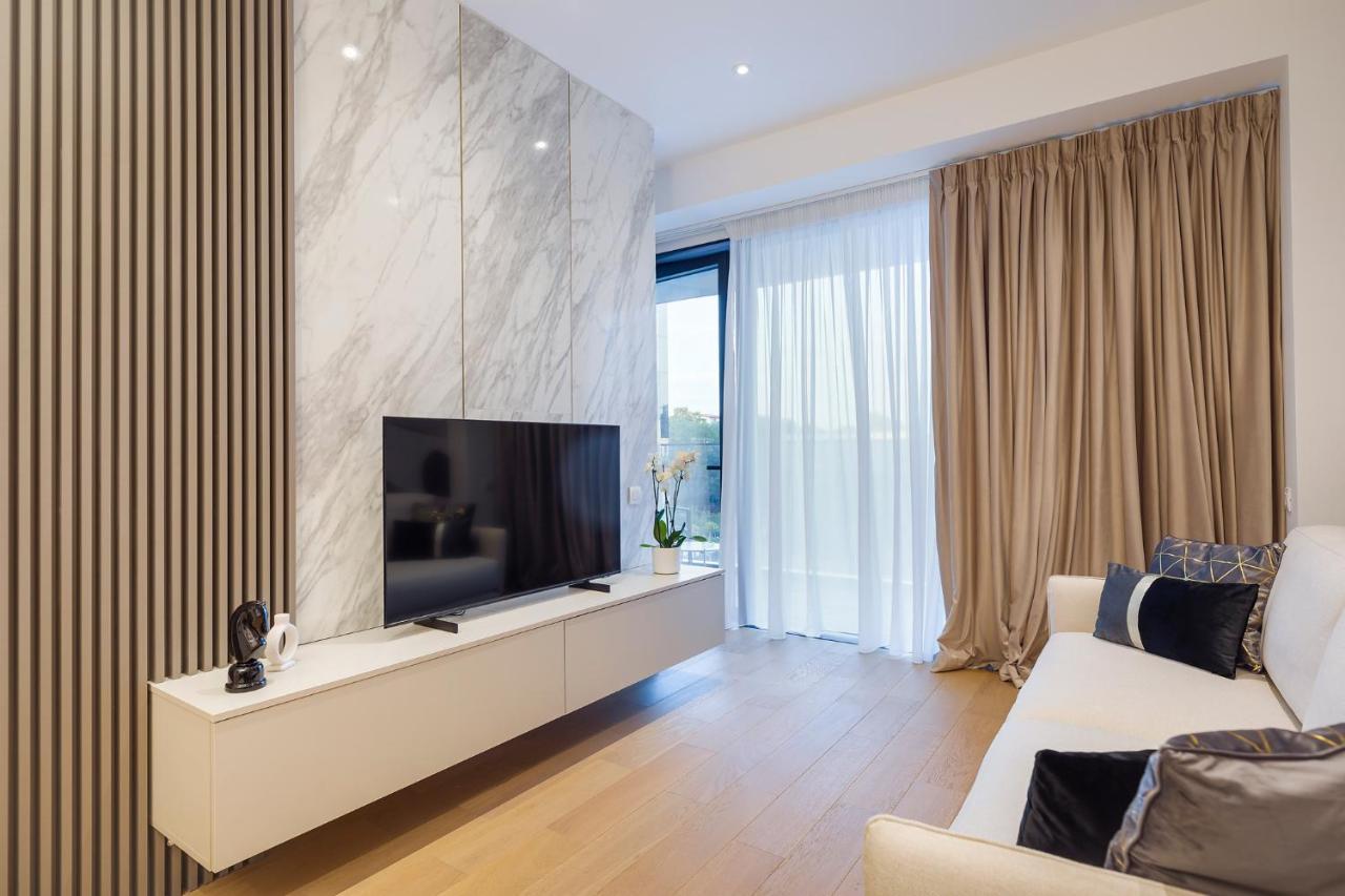 One Luxury Apartment