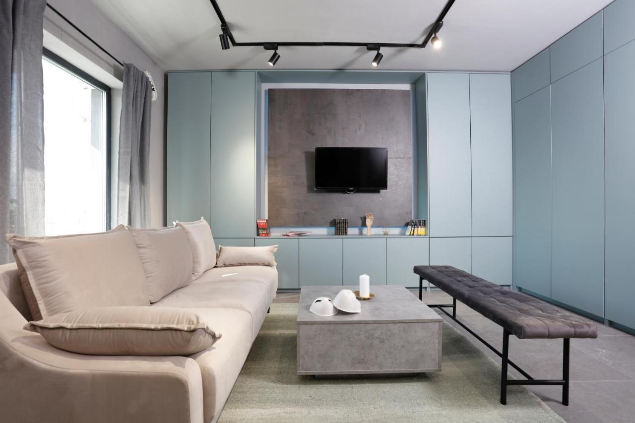 Lovely Industrial Studio With Netflix *
