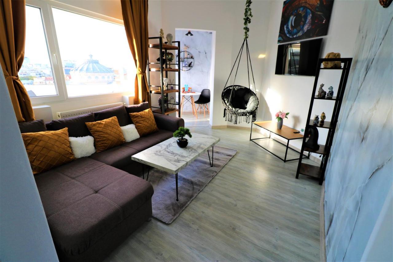 Apartament Athenee Palace - Panoramic View Terrace & Balcony - Free Minibar *