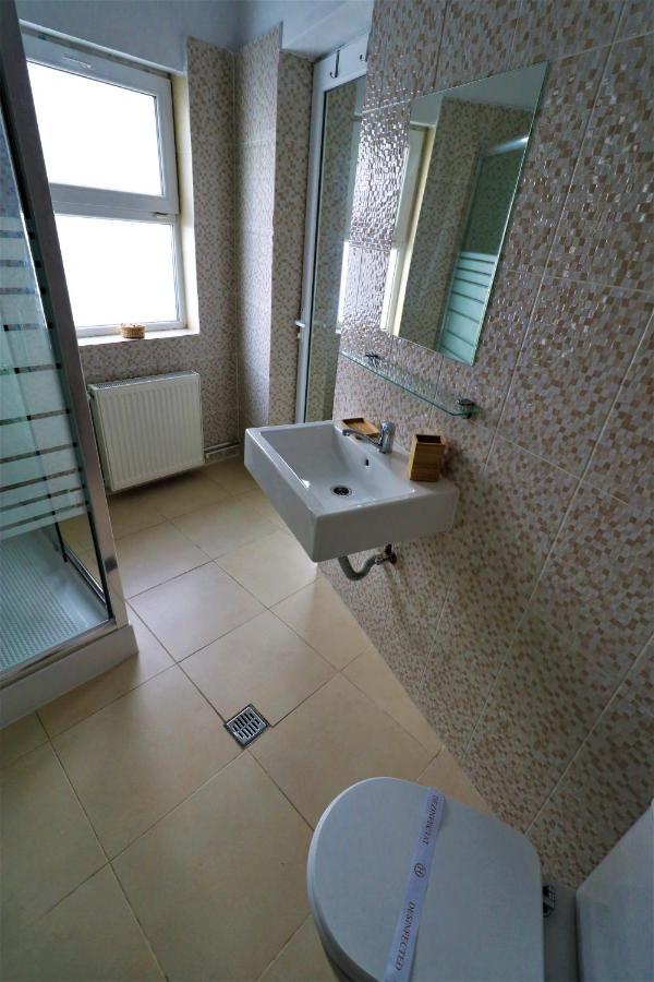 Apartament Athenee Palace - Panoramic View Terrace & Balcony - Free Minibar *