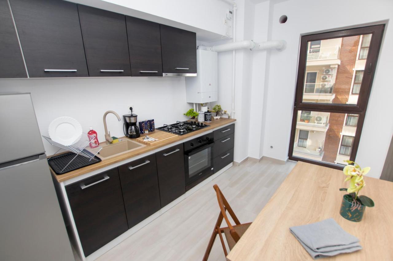 Moghioros Park Apartment *