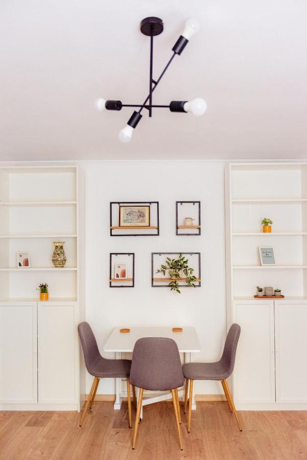 Cozy Ultracentral Universitate Square Apartment