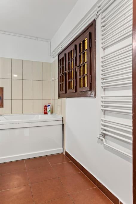 Apartament Central Penthouse Studio With Bbq & Jacuzzi Bucureşti