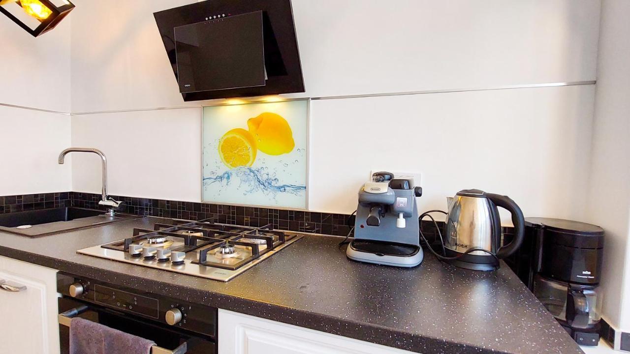 Sweet Lemons 1bd Amazing View Old Town Apartament Bucureşti