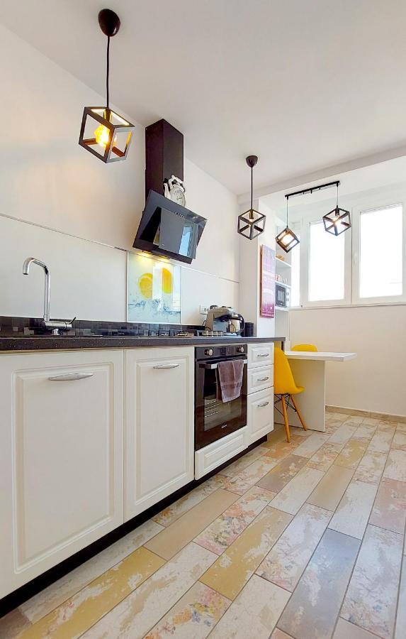 Sweet Lemons 1bd Amazing View Old Town Bucureşti