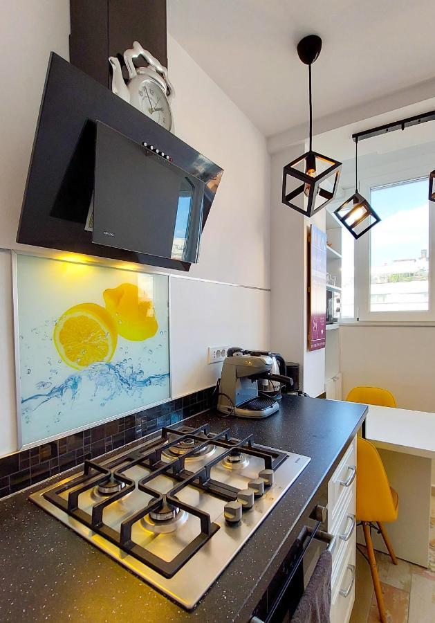 Sweet Lemons 1bd Amazing View Old Town Apartament Bucureşti