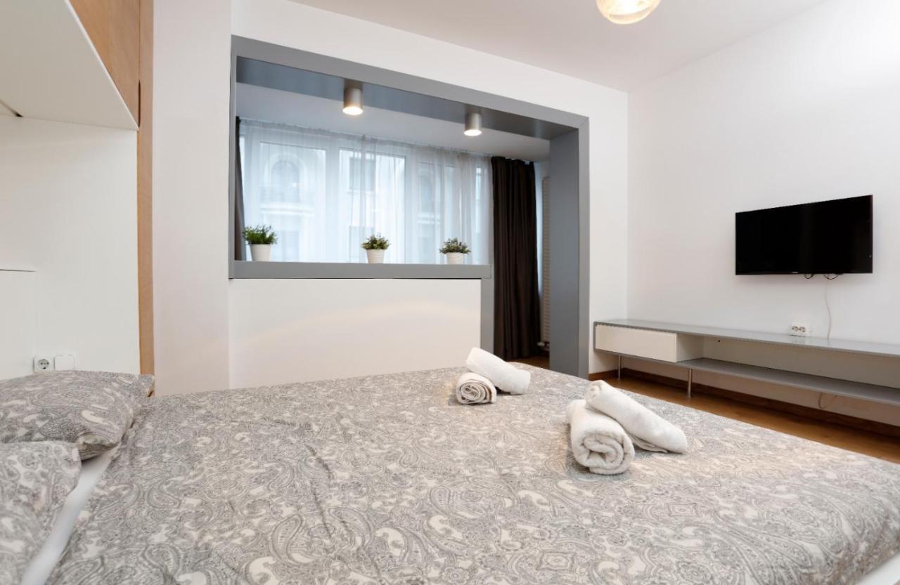 Apartament Platinum With 2 Bedrooms Bucureşti