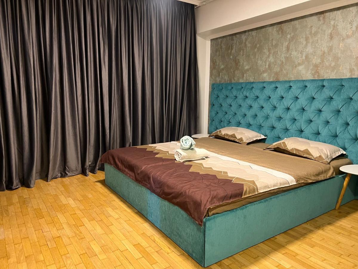 Apartment Penthouse Complex 5