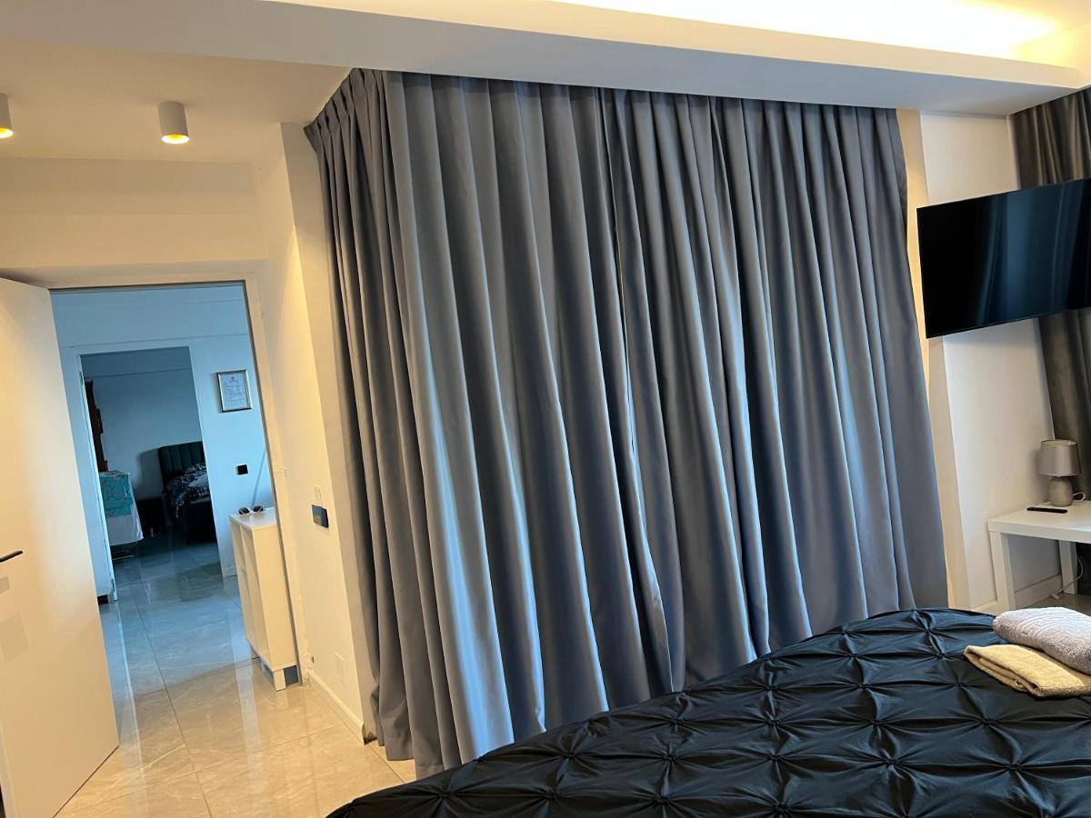 Penthouse Complex 5 Apartment