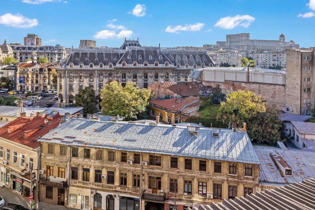 Central Penthouse Studio With Bbq & Jacuzzi * Bucureşti