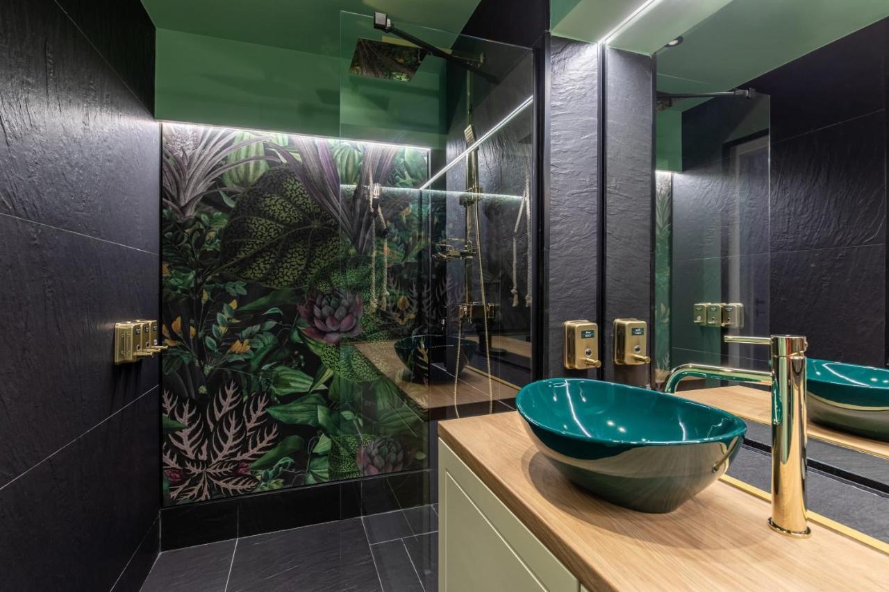 Apartment Holt - Leagues And Words Under The Sea Bucharest