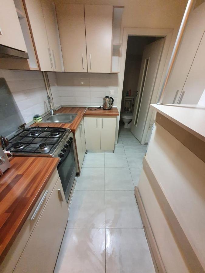 Downtown Piata Universitate Apartament Bucureşti