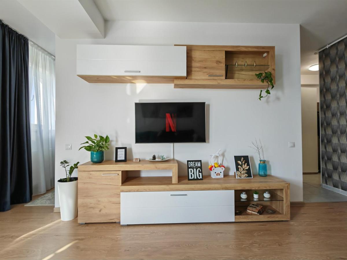 Apartament Sunset 75 *