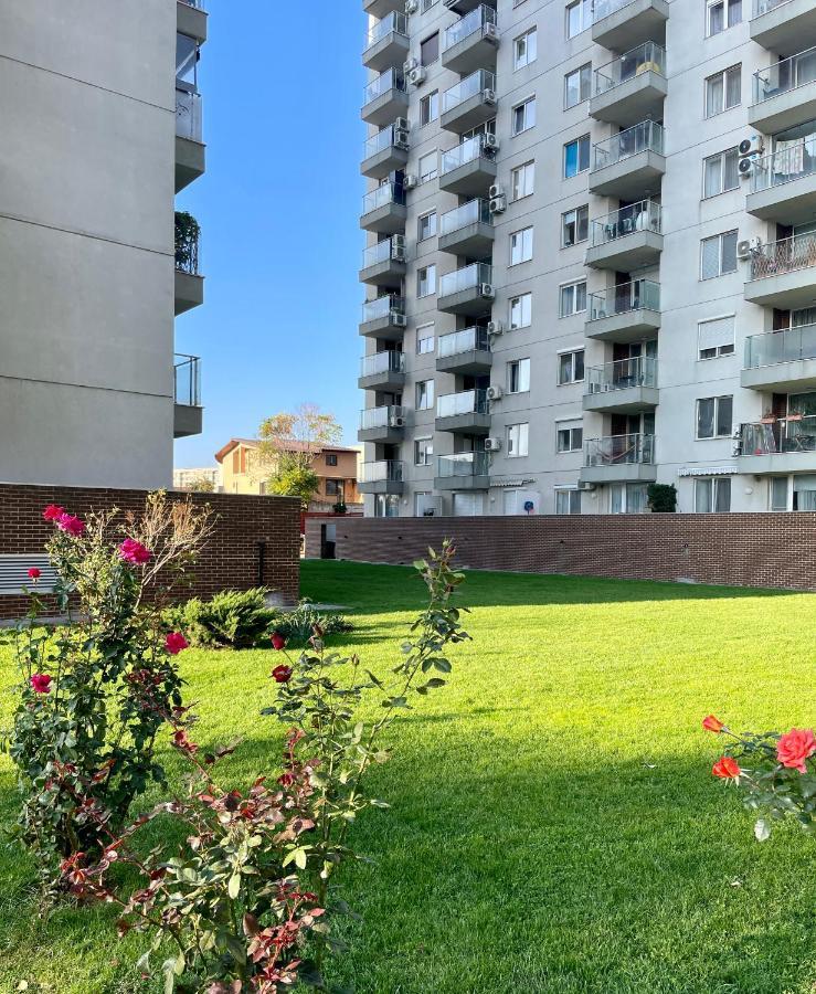 Wood Story - Modern 1br Near Center With Parking