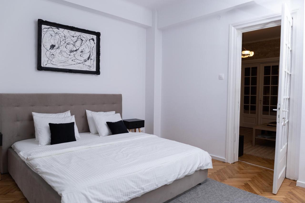 Color Aparments Coposu Blv Apartament Bucureşti