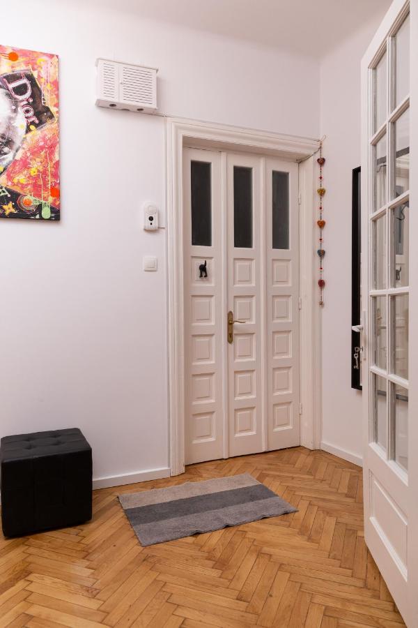 Color Aparments Coposu Blv Apartament Bucureşti