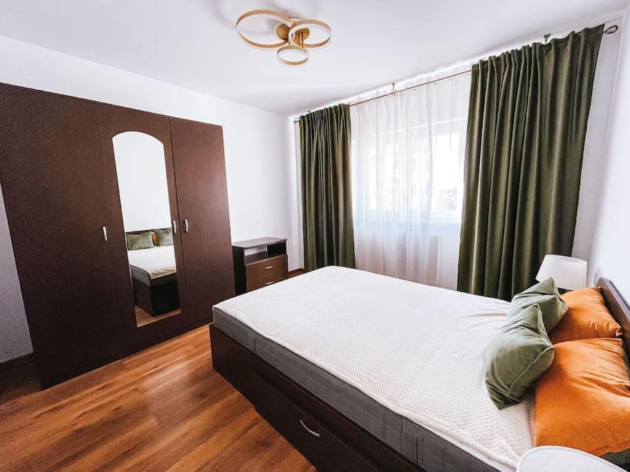 Quickspace Modern Concept * Bucharest