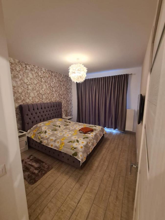 Ranga Apartments-family
