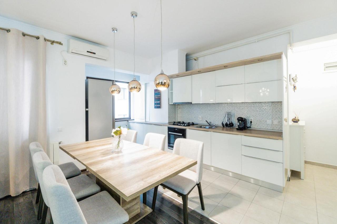 Luxury Baneasa Apartament *