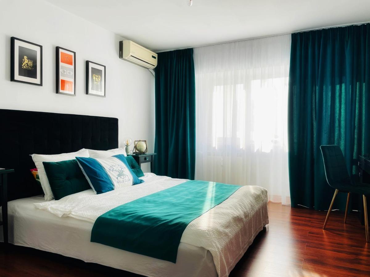 Apartment Madra One *