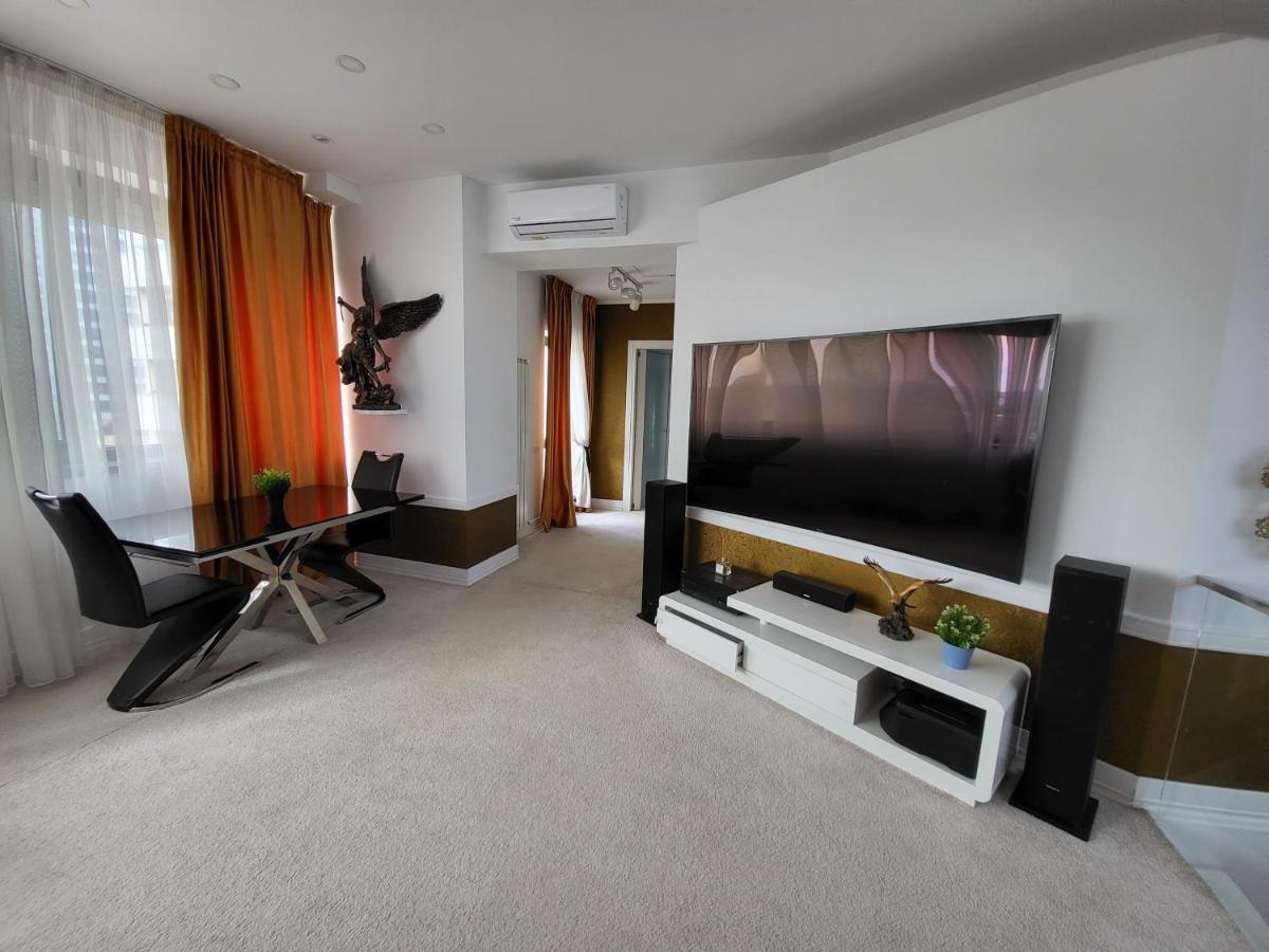 Large Luxury - Penthouse - Terrace Bucharest