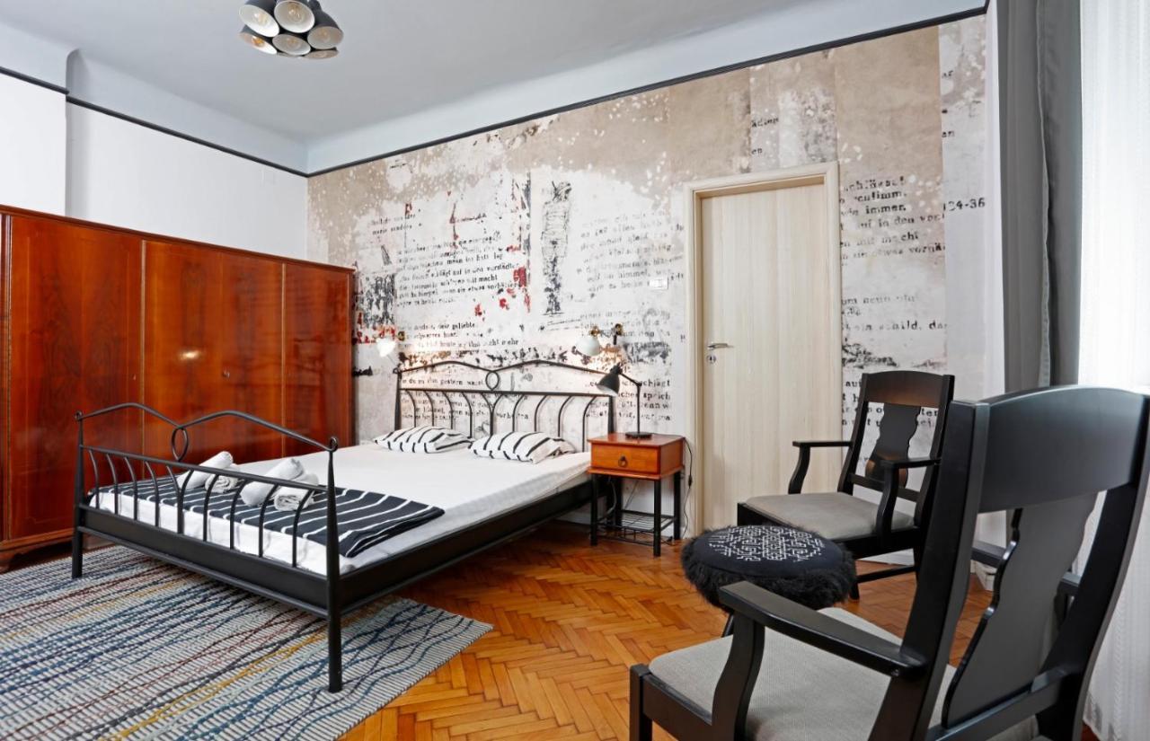 Apartment Traditional Modern 3 Bedroom In Center Bucharest