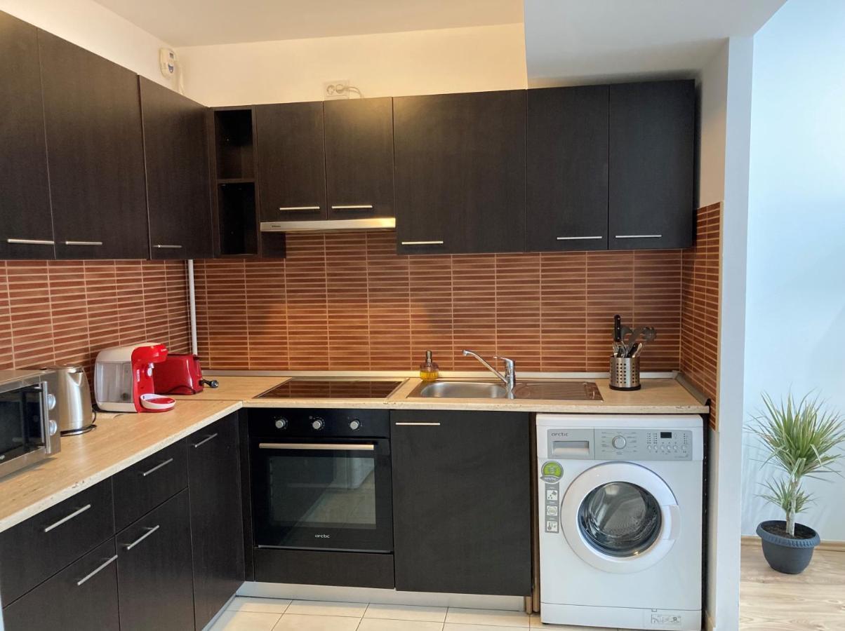 Laroka House Rin Grand Modern * Bucharest
