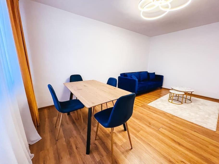 Apartment Quickspace Modern Concept *