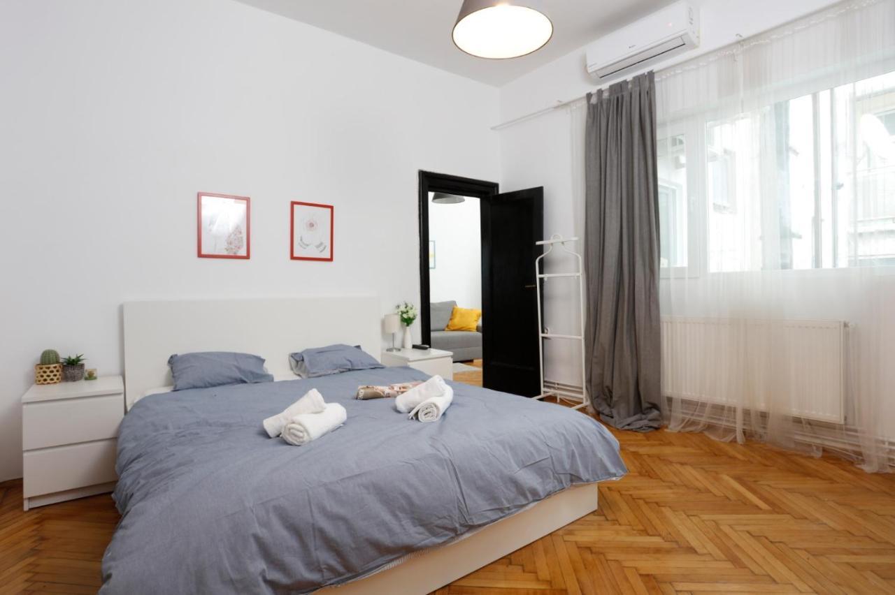 Lovely With 2 Bedrooms Apartament *