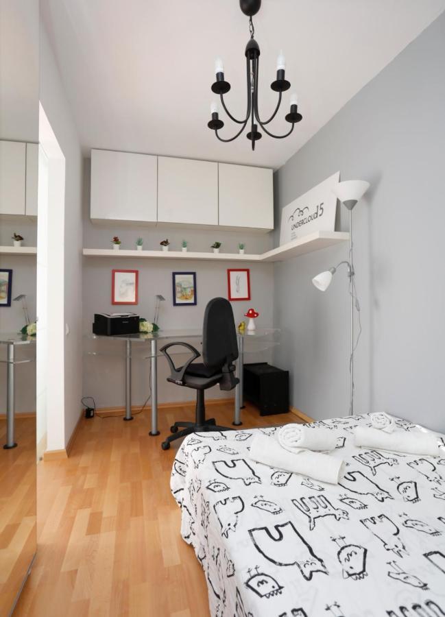Apartment Gorgeous 2 Bedroom Duplex In City Center
